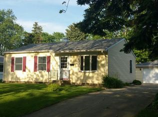 122 Inwood Dr, Joliet, IL 60435