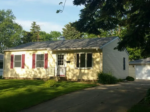 122 Inwood Dr, Joliet, IL 60435