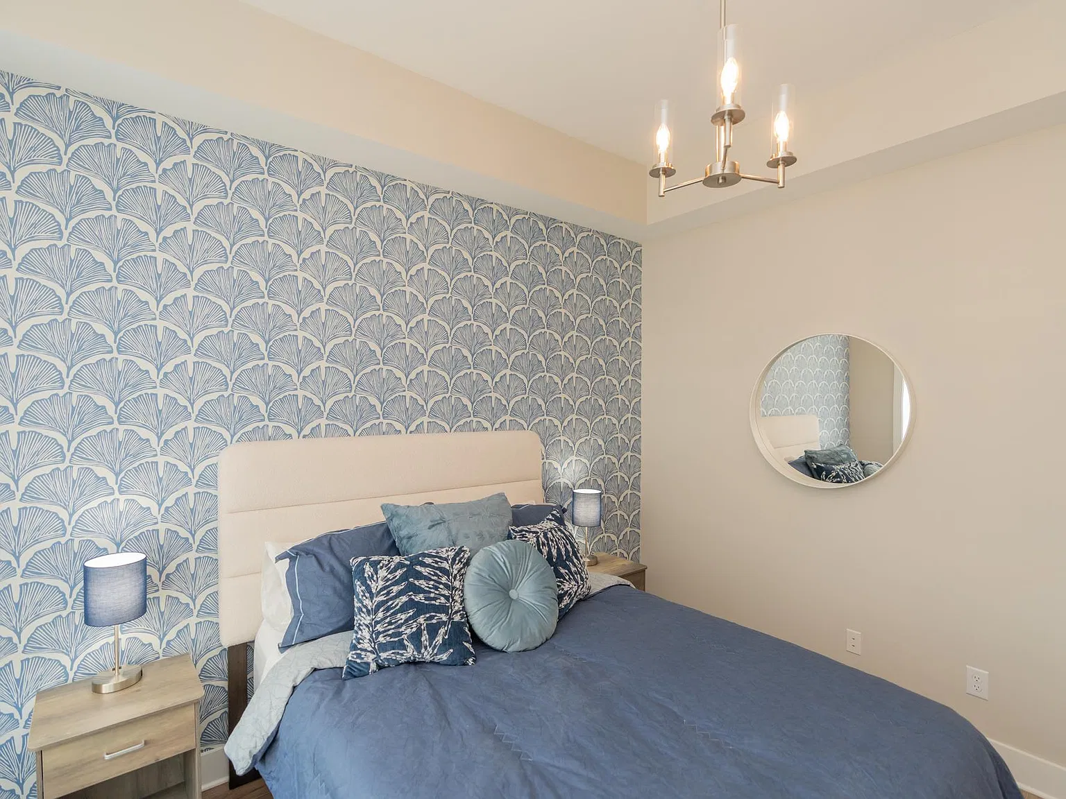 793 Burnside Pl — Photo 3