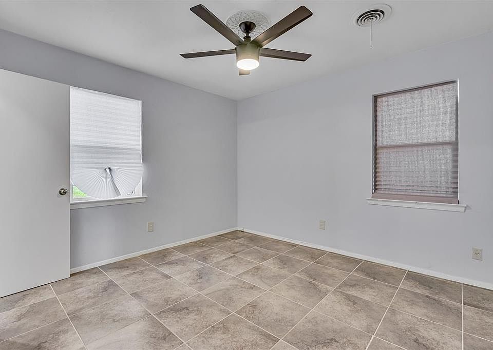 1st image of 5105 Ammons St #1C-847672