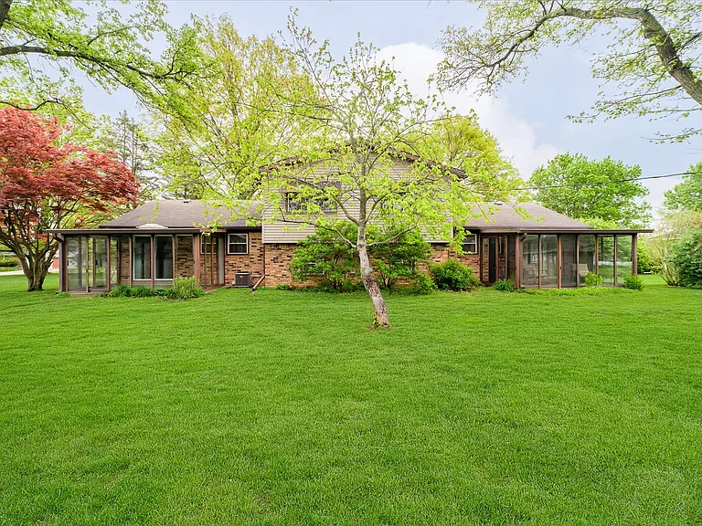 7046 Janean Dr #7048 — Photo 15