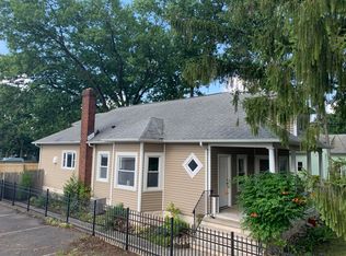11 1st St, Old Bridge, NJ 08857
