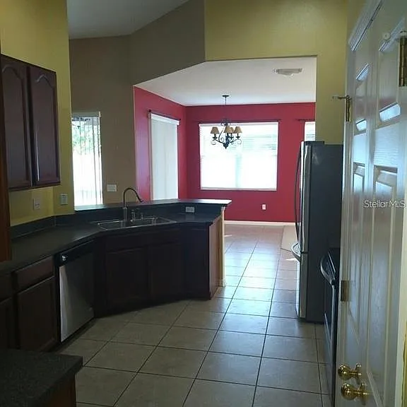 5804 Justicia Loop — Photo 6