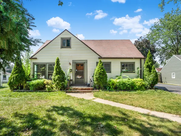 816 N Prater Ave, Melrose Park, IL 60164