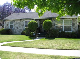 2003 N Greenbrier Rd, Long Beach, CA 90815