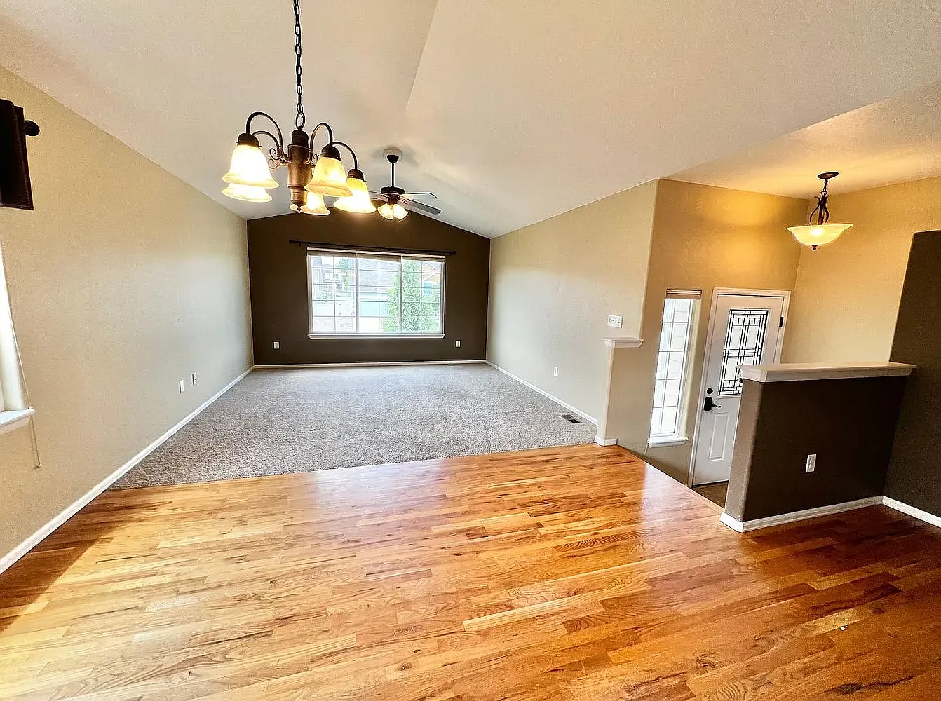 4 bed, 2.5 bath, 2234 sqft, $2,795 — Photo 2