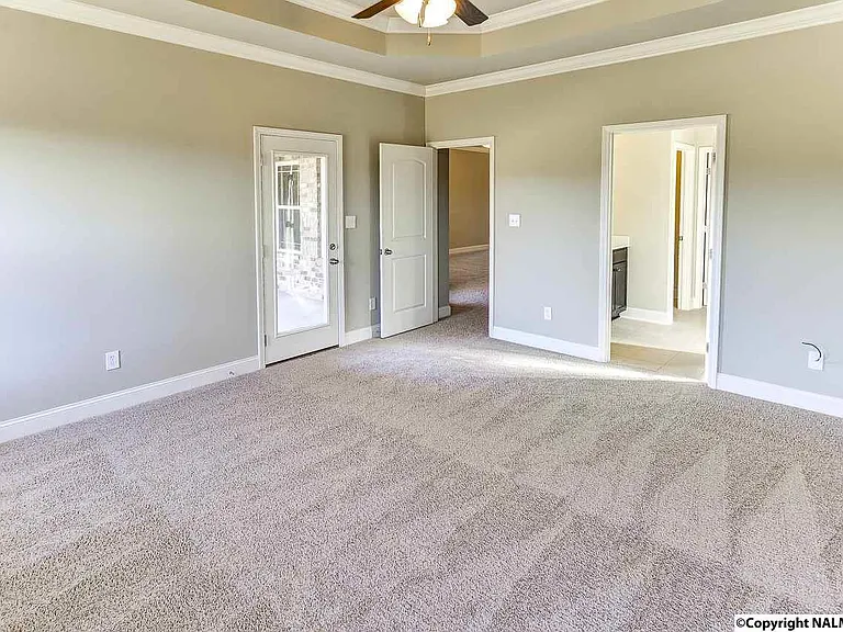 178 Kenton Ln — Photo 14