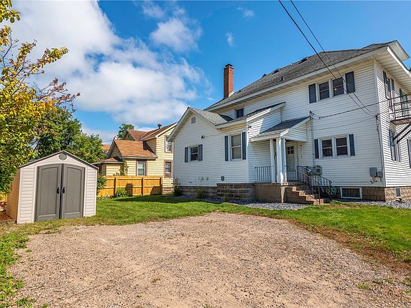 3rd image of 504 Hobart Street
