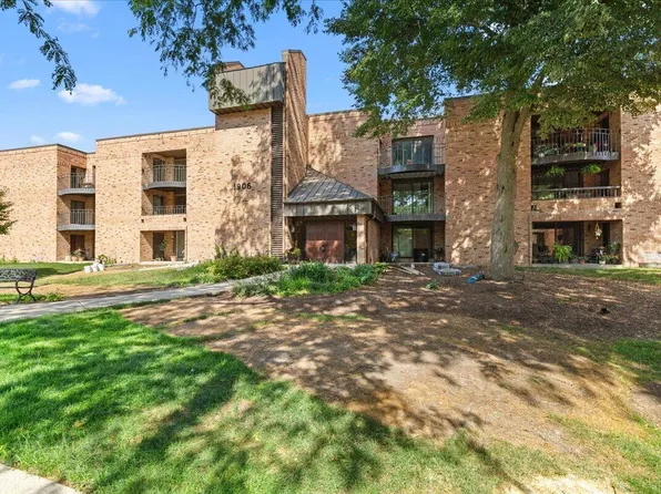 1906 E Shorewood BOULEVARD #149, Milwaukee, WI 53211