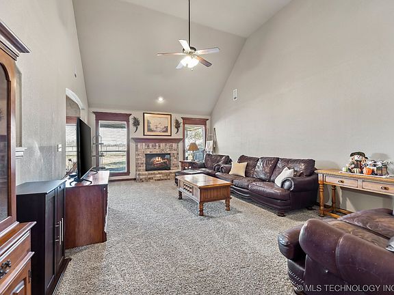 4th image of 12501 Amling Dr