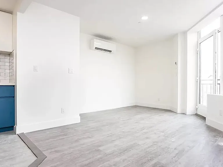 1399 Myrtle Ave #8A — Photo 5