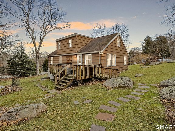 3rd image of 281 Fishtown Road