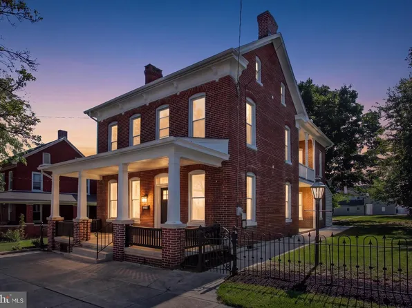 627 Broadway, Hanover, PA 17331