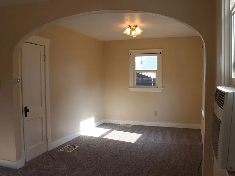 1407 Danforth Ave — Photo 3