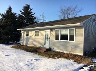 1306 E Alan Rd, Oak Creek, WI 53154