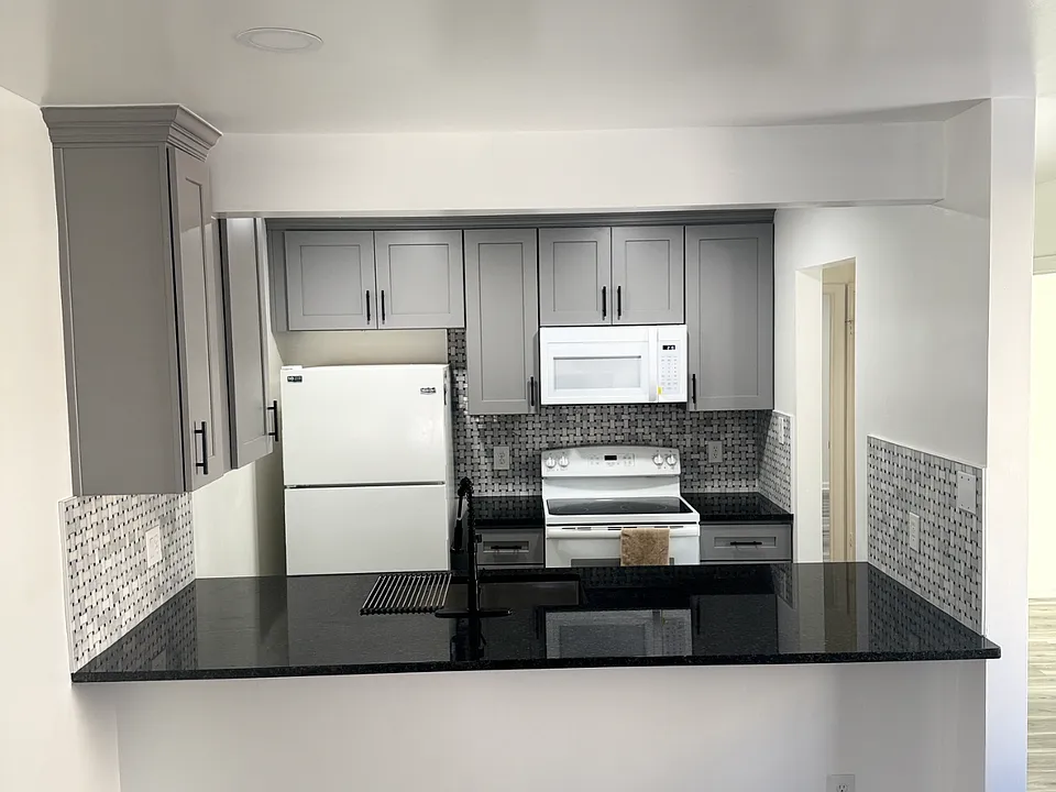 4228 Conway Ct