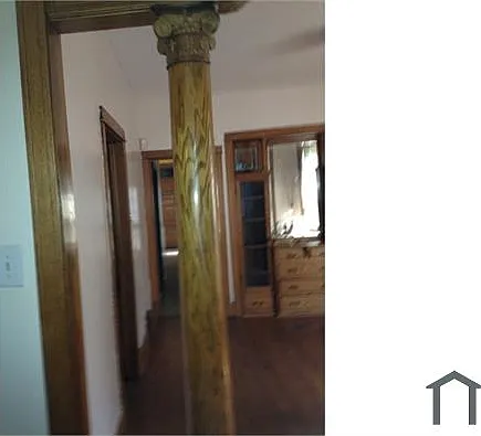 329 S Mozart St #1 — Photo 4