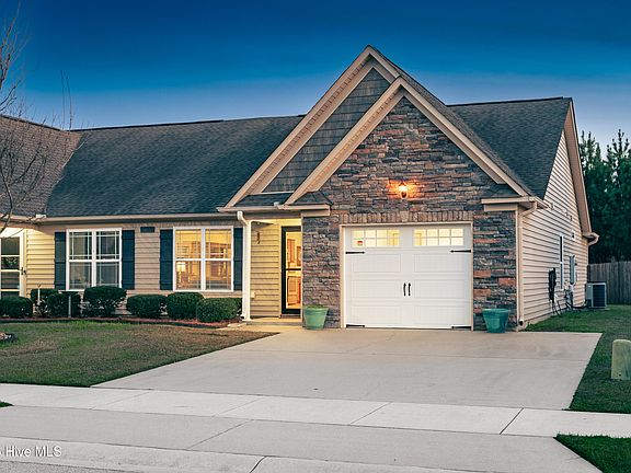 4th image of 2229 Sweet Bay Drive