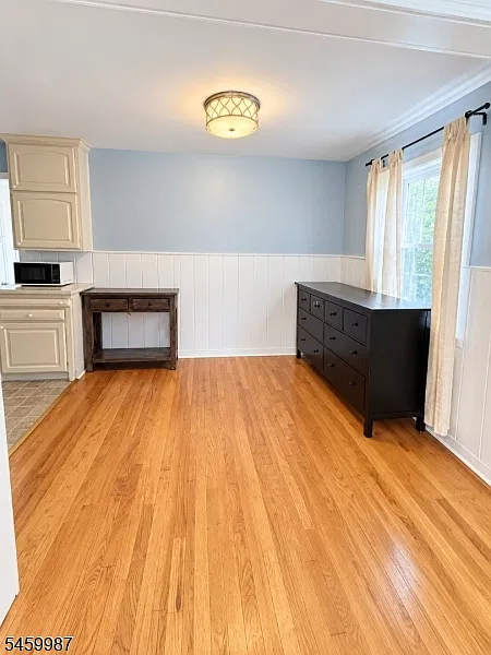 3 bed, 1.5 bath, $3,750 — Photo 4