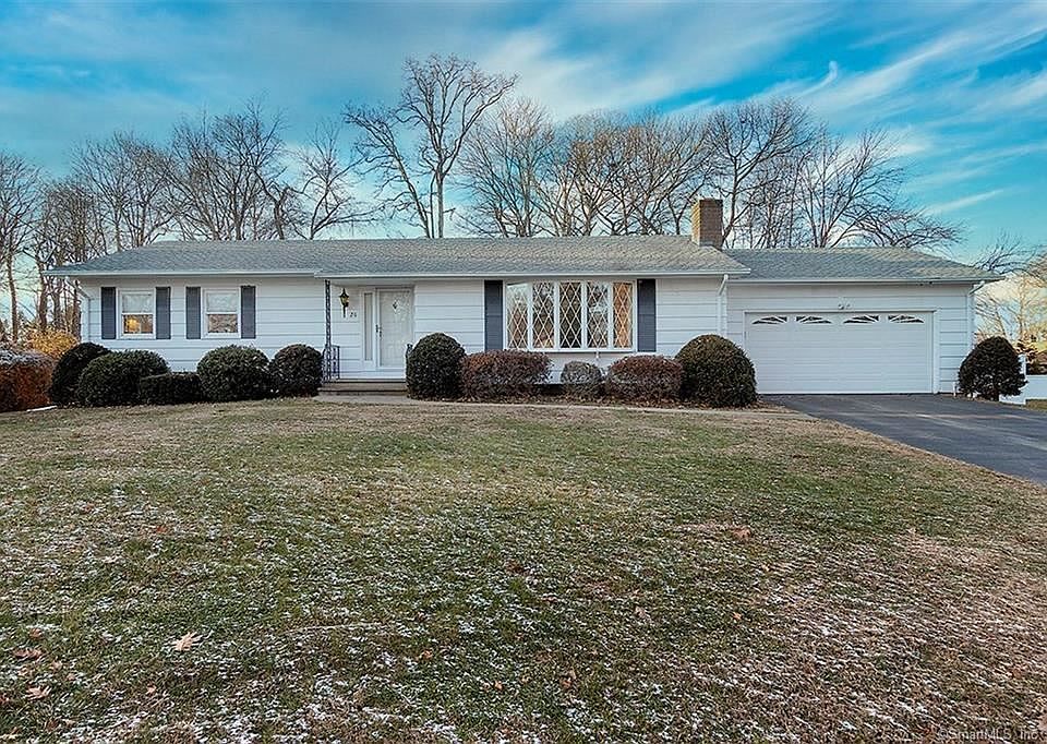 1st image of 26 Brightwood Ln