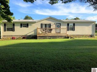 102 Dunnigan Ln, Benton, KY 42025