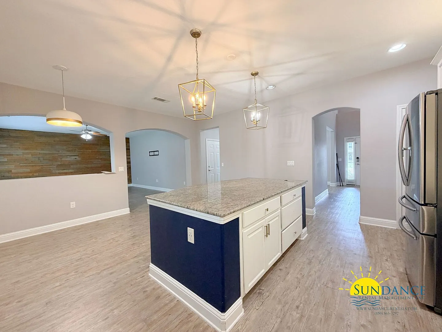 Stunning 4-Bedroom Navarre Home on a Quiet Cul-de-Sac, Minutes from Navarre Beach! — Photo 3