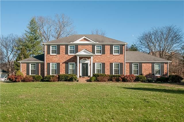 1st image of 117 Arlington Pl