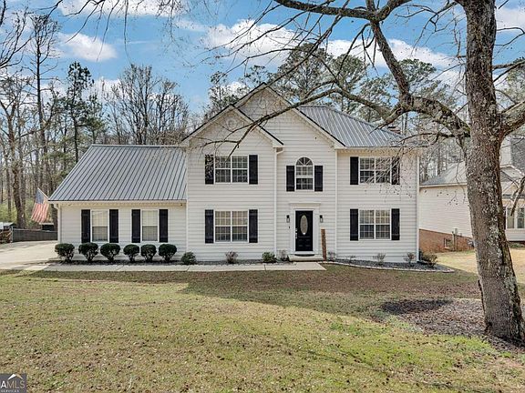 2nd image of 236 Hidden Ct