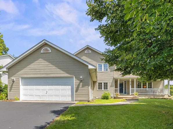 714 Rucks Farm Rd, Delano, MN 55328