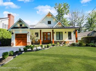 342 Edinboro Rd, Staten Island, NY 10306