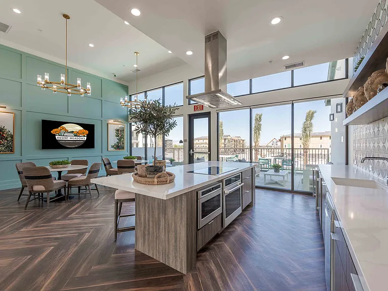 Desert Meadows Apartments — Photo 31