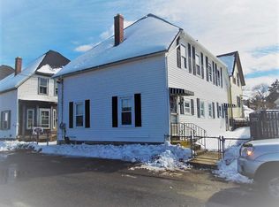 39 Sawtelle Pl, Lowell, MA 01851