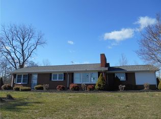 1164 Raymond Jessup Rd, Mount Airy, NC 27030