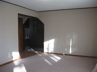 5338 Horton St, Mission, KS 66202