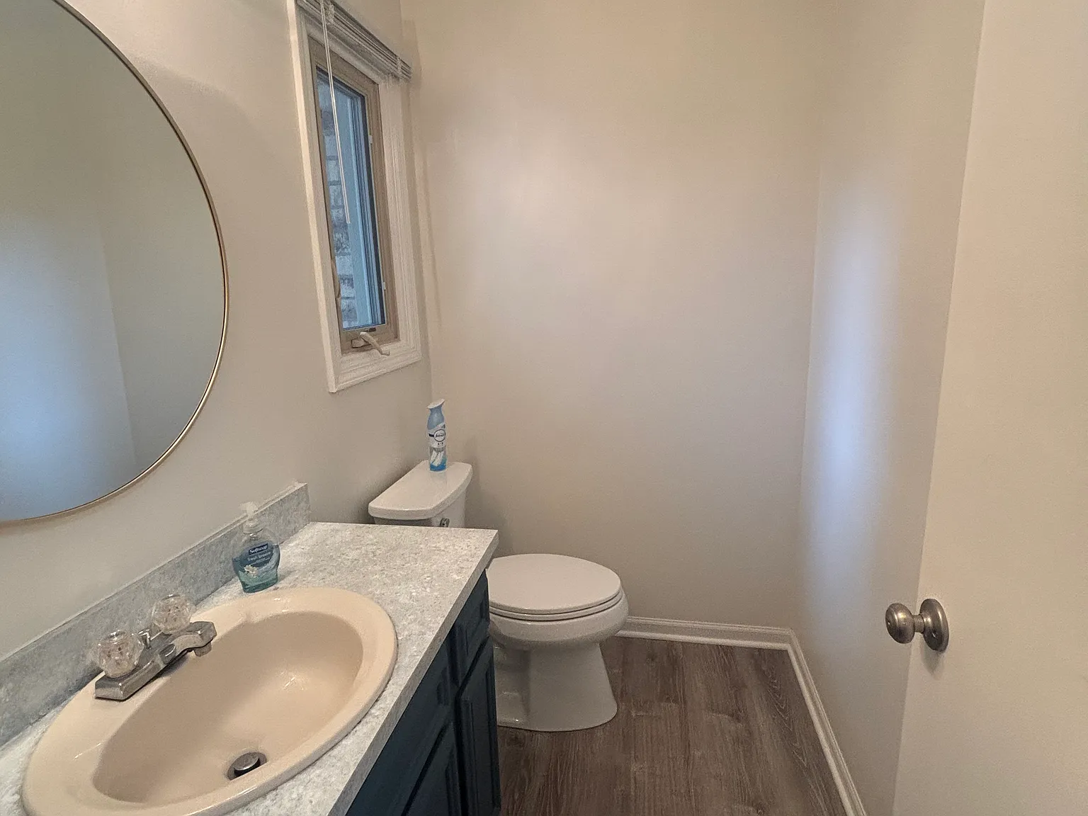 3 bed, 3.5 bath, 2784 sqft, $2,600 — Photo 2