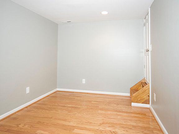 4th image of 1800 Westphal Pl