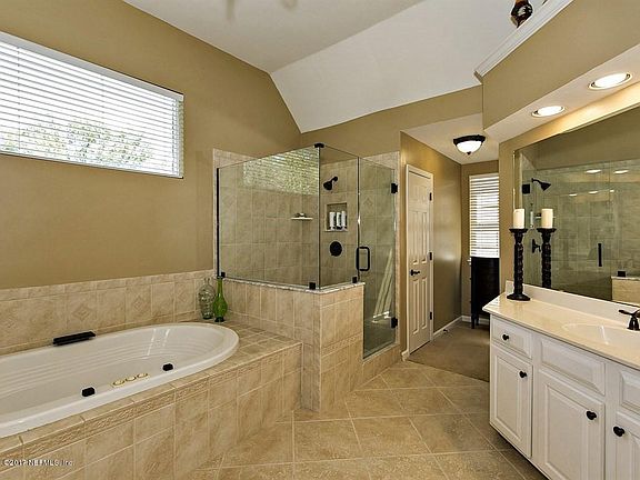 4th image of 8613 Hunters Creek Dr S