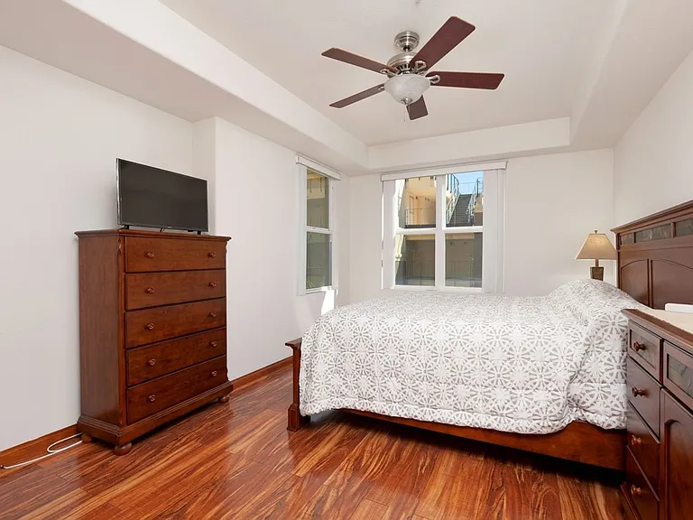 350 K St #413 — Photo 13