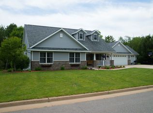 3105 Ridgewood Dr, Wausau, WI 54401