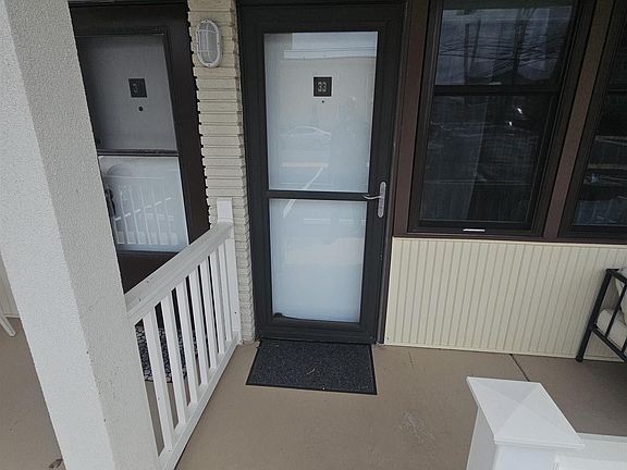 3rd image of 9401 Pacific Ave APT 33