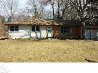 2266 Shawnee Trl, Okemos, MI 48864