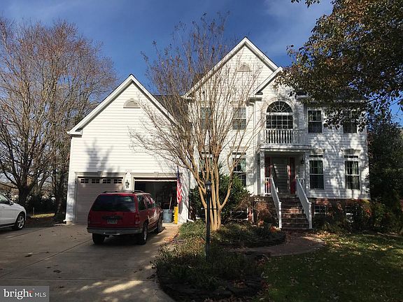 2nd image of 5315 Beauvoir Ct