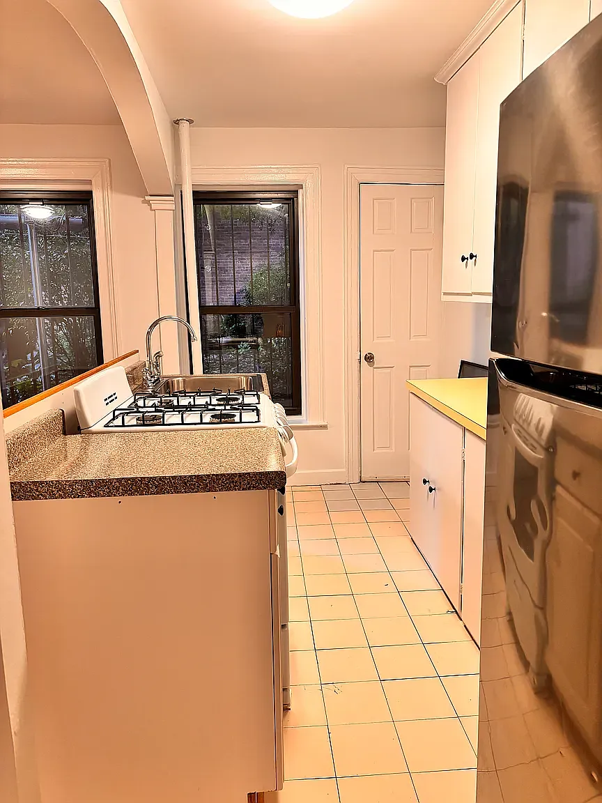 247 Garfield Place — Photo 3