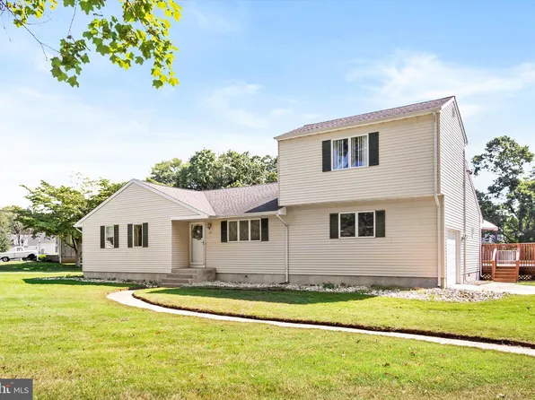 210 Evelyn Ave, Hamilton, NJ 08619