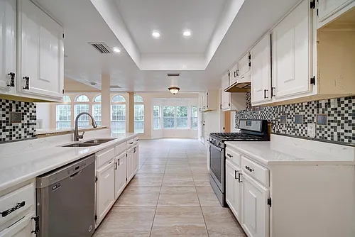 10509 Doering Ln Photo 1