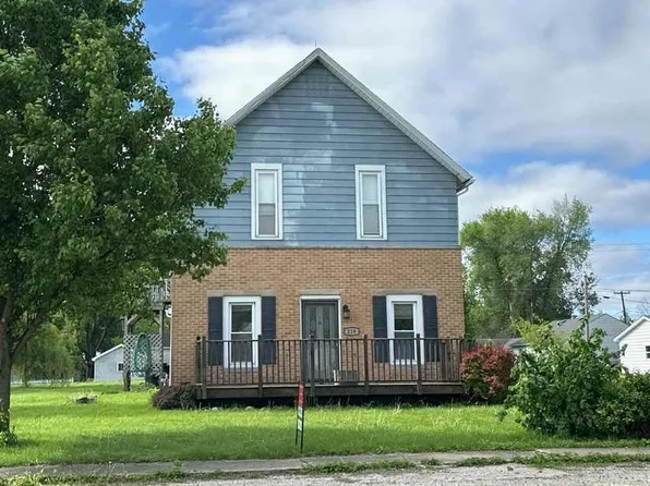 219 E Elm St, Argenta, IL 62501