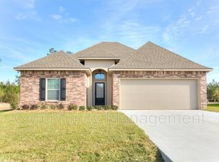 1544 Dominic Dr, Covington, LA 70435