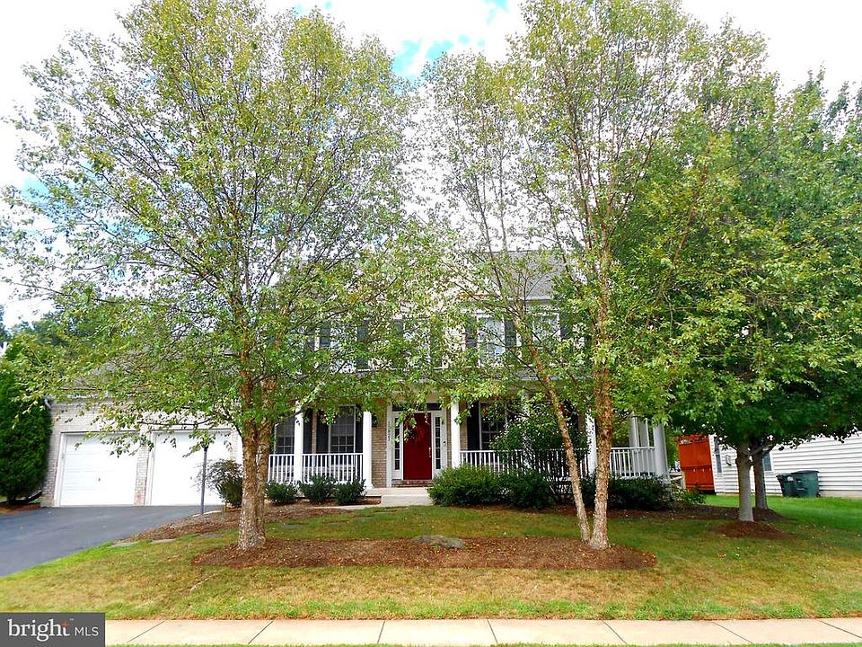Wrap Around Front Porch