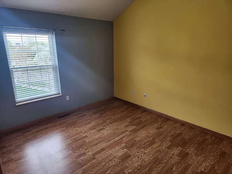1022 10th Ave NW — Photo 15