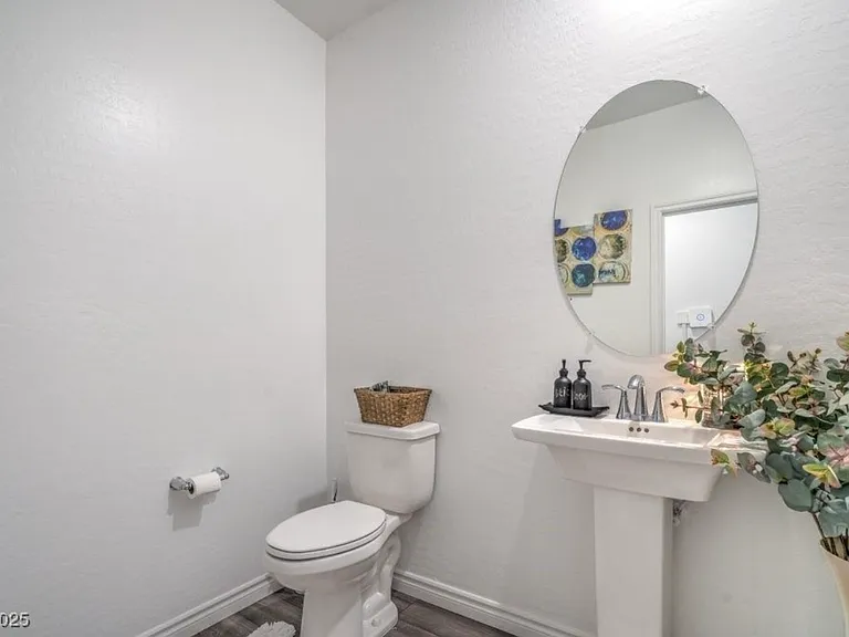 7318 N Decatur Blvd #4 — Photo 11
